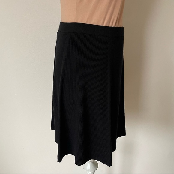 Theory Arryn Prosecco Viscose Knit Ribbed Black A Line Mini Skirt EUC Size XS - Picture 7 of 12